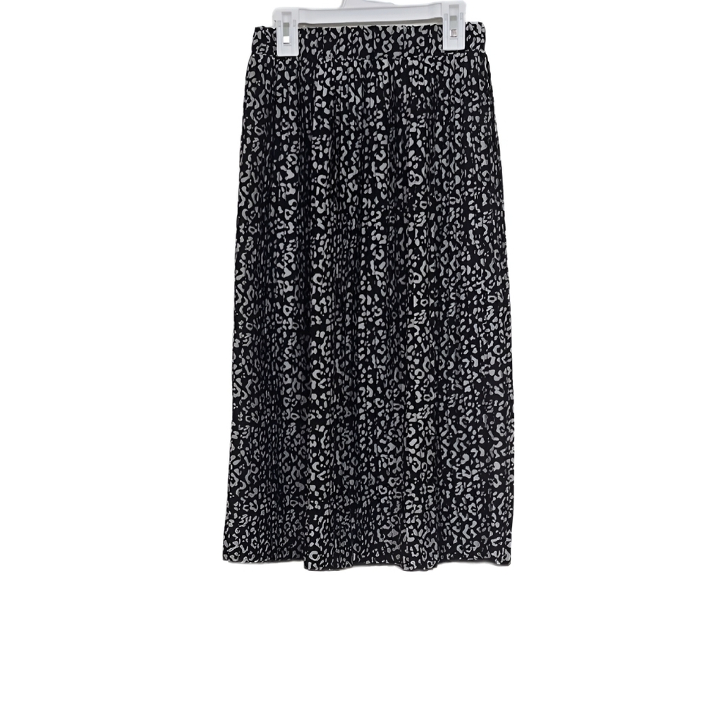3/$15 Sincerely Jules - Leopard Print Pleated Skirt Women's Size Small